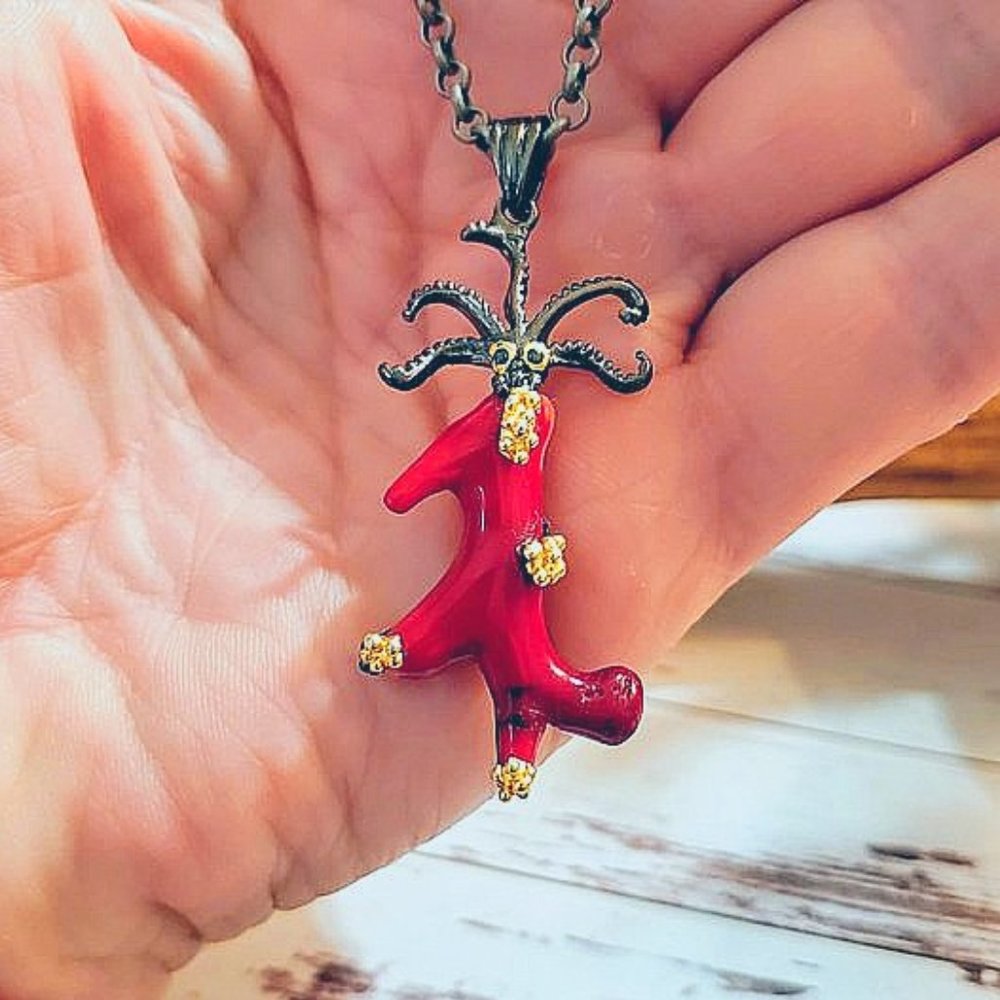 Antique Red Coral Seascape Necklace - Picture 2 of 5